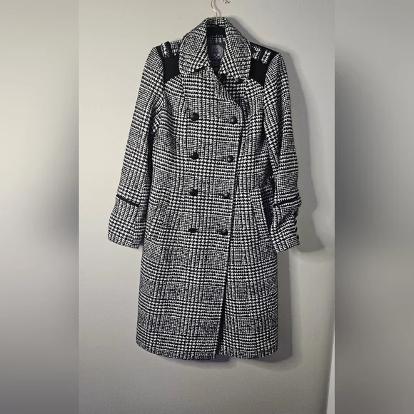 Vince Camuto Jackets Coats Vince Camuto Plaid Wool Coat
